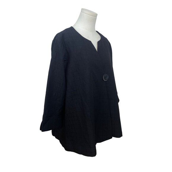 Susan Graver Women’s Black Textured Jacket With Single Button Sz MP - Picture 2 of 8